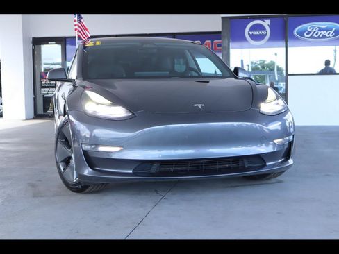 Used 2021 Tesla Model 3 Long Range AWD/4WD image 1