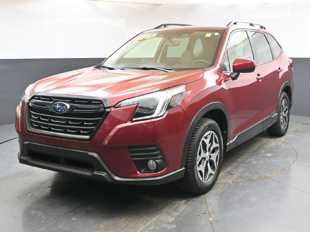 Used 2023 Subaru Forester Premium AWD/4WD image 1