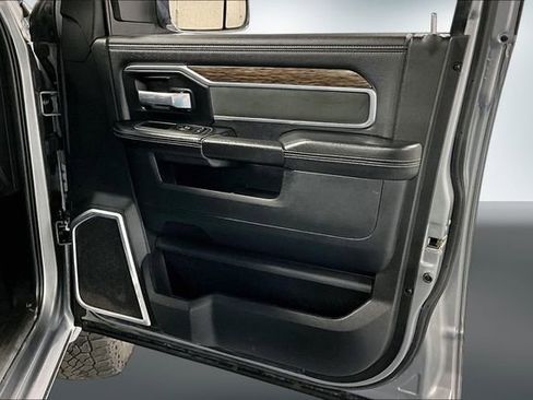 Used 2021 RAM 2500 Laramie AWD/4WD image 27