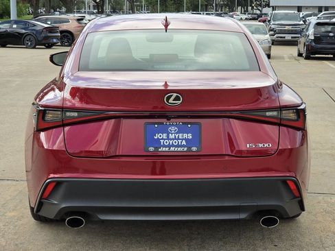 Used 2024 Lexus IS 300 w/ Comfort Package RWD image 8