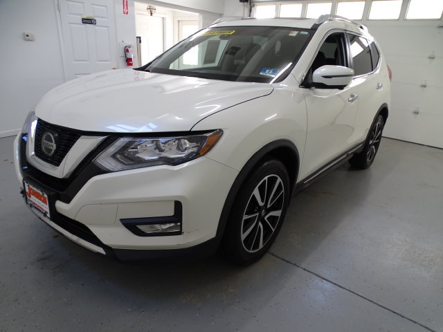 Used 2018 Nissan Rogue SL w/ Premium Package AWD/4WD image 19
