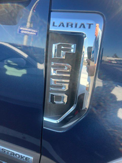 Used 2018 Ford F250 Lariat w/ Lariat Ultimate Package RWD image 6