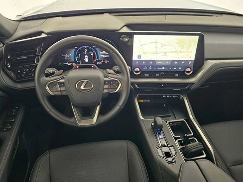 Used 2025 Lexus TX 350 FWD w/ Convenience Package image 20