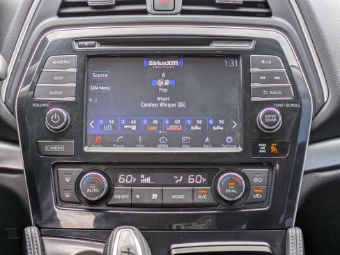 Used 2017 Nissan Maxima SR w/ Midnight Edition image 14