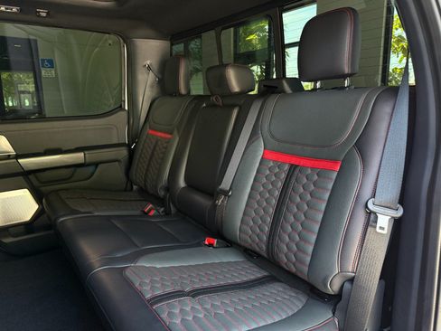 Used 2022 Ford F150 Lariat w/ Equipment Group 502A High AWD/4WD image 29