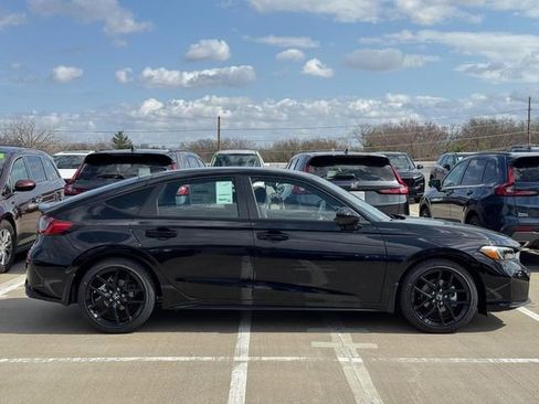 New 2026 Honda Civic Sport image 2