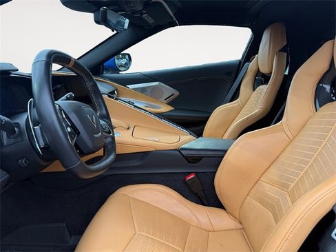 Used 2023 Chevrolet Corvette Stingray Preferred Cpe w/ Z51 Performance Package image 9