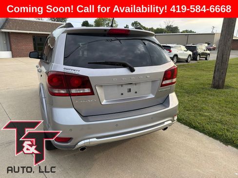 Used 2015 Dodge Journey Crossroad w/ Flexible Seating Group FWD image 3