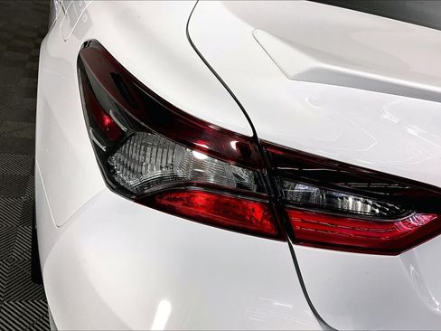 Used 2023 Toyota Camry LE FWD image 28