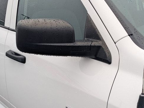 Used 2024 RAM 1500 Classic SLT image 11