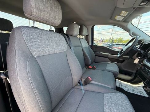 Used 2022 Ford F150 XLT w/ XTR Package image 27