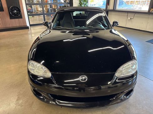 Used 2003 MAZDA MX-5 Miata LS image 21