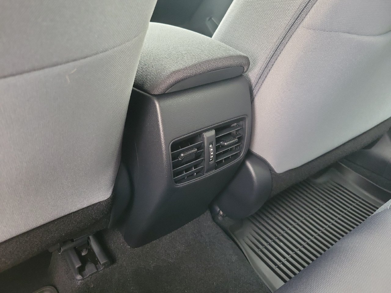 Used 2026 Toyota Corolla Cross AWD Hybrid image 11