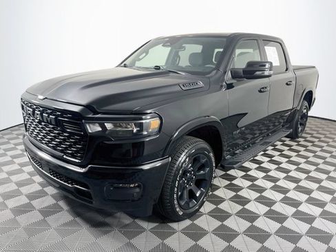 Used 2025 RAM 1500 Big Horn AWD/4WD image 4
