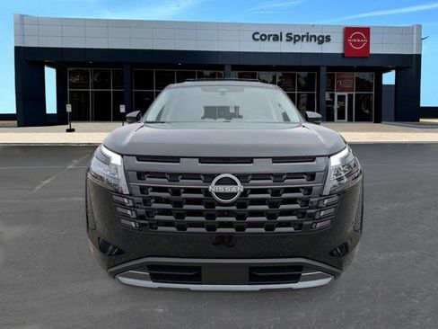 New 2026 Nissan Pathfinder SL w/ SL Premium Package FWD image 8