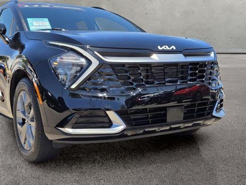 Certified 2023 Kia Sportage SX FWD image 9