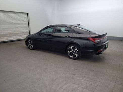 Used 2023 Hyundai Elantra Limited w/ Cargo Package image 5