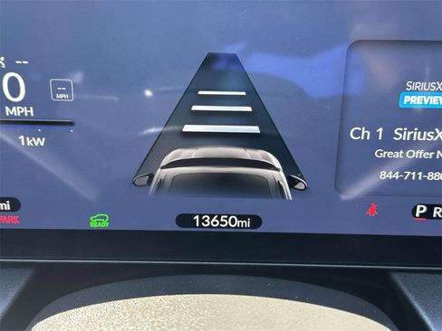 Certified 2024 Honda Prologue Touring image 16