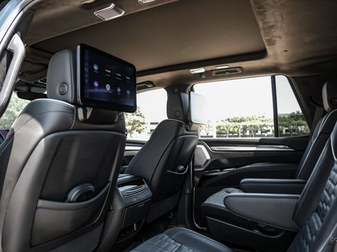 Used 2026 Cadillac Escalade V w/ LPO, Floor Liner Package AWD/4WD image 85