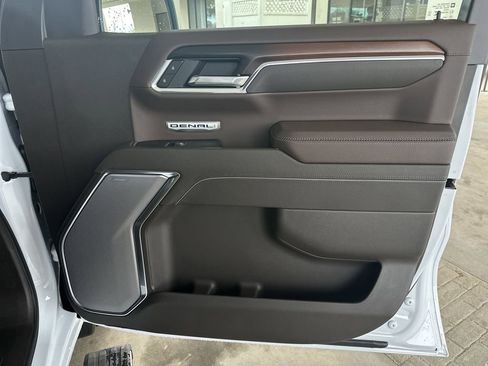 New 2026 GMC Sierra 1500 Denali w/ Technology Package image 37