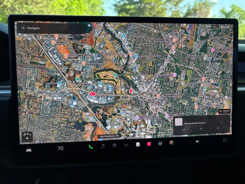 Used 2022 Tesla Model X Plaid AWD/4WD image 41