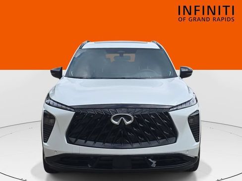 Used 2027 INFINITI QX65 Sport AWD/4WD image 2