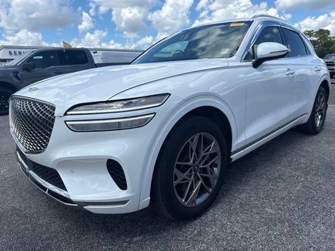 Used 2025 Genesis GV70 2.5T w/ Advanced Package AWD/4WD image 3