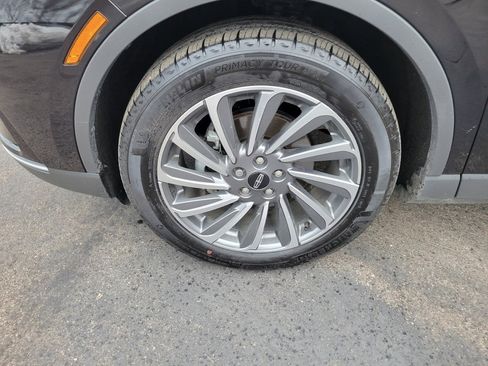 Certified 2023 Lincoln Corsair Reserve w/ Equipment Group 201A image 40