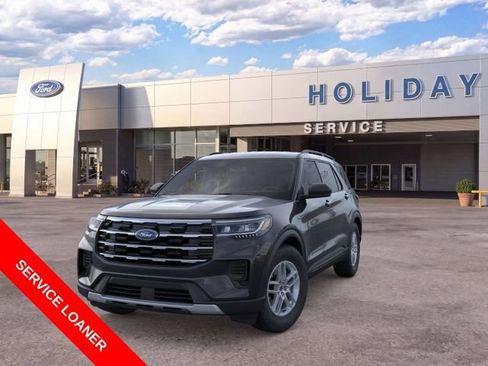New 2026 Ford Explorer Active RWD image 2