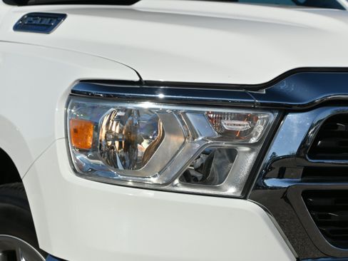 Used 2022 RAM 1500 Lone Star AWD/4WD image 6
