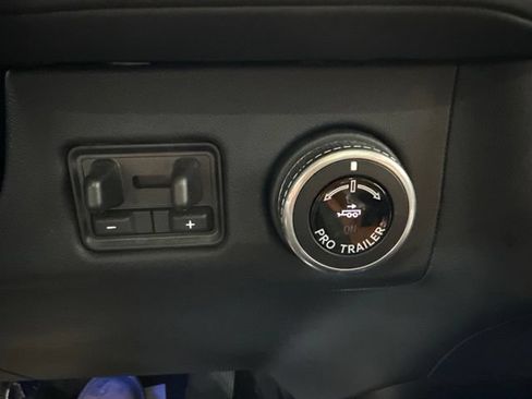 Used 2025 Lincoln Navigator Black Label AWD/4WD image 30