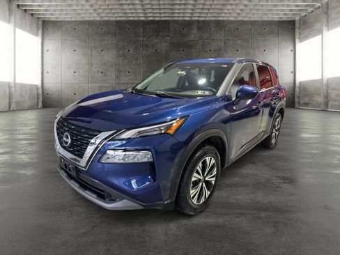 Used 2023 Nissan Rogue SV image 7