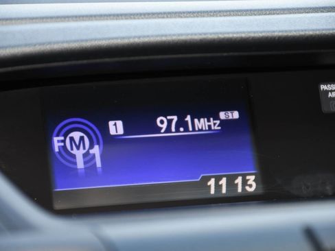 Used 2014 Honda CR-V LX image 32
