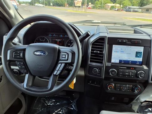 Used 2022 Ford F350 XLT image 17