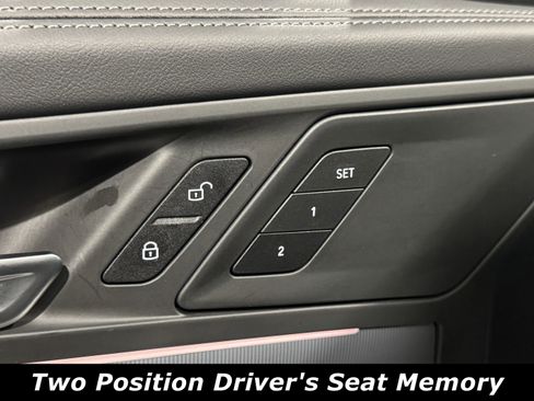 Used 2025 BMW X1 xDrive28i w/ Technology Package image 5