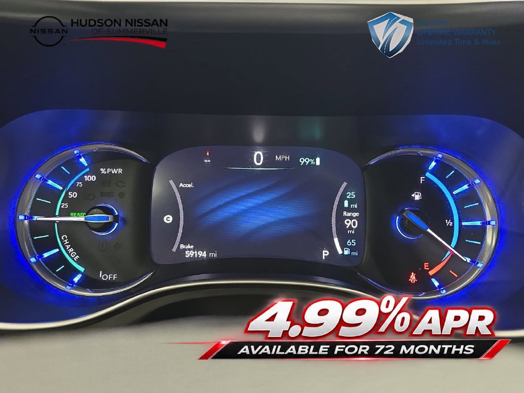 Used 2021 Chrysler Pacifica Limited w/ Uconnect Theater Family Group FWD image 20