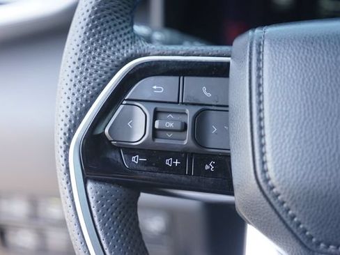 Used 2024 Toyota Sequoia Platinum AWD/4WD image 25