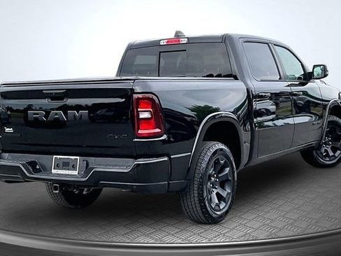 Used 2025 RAM 1500 Big Horn AWD/4WD image 6