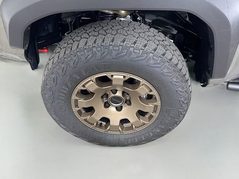 New 2026 Toyota Tacoma 4x4 Double Cab Hybrid image 28