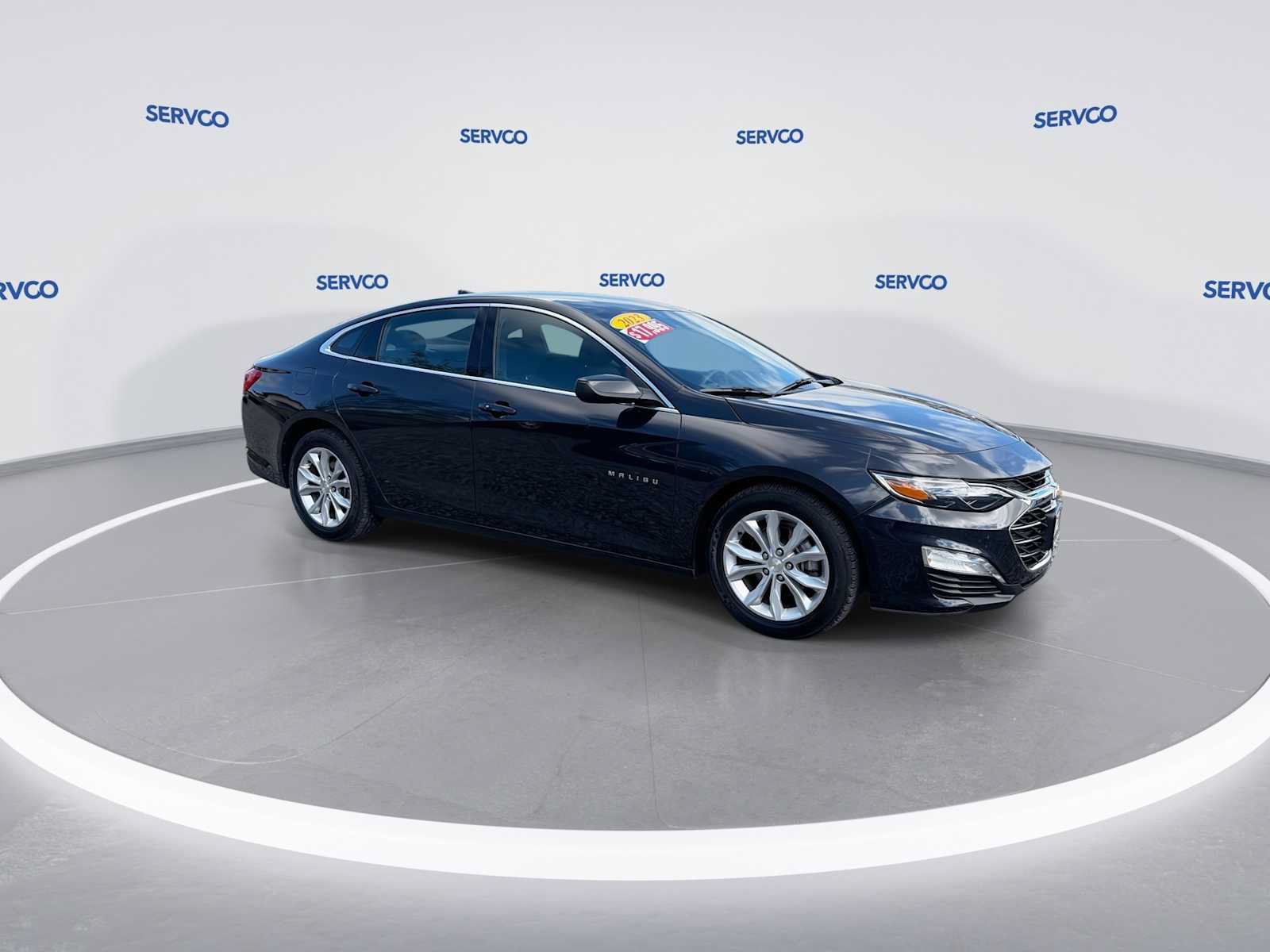 Used 2023 Chevrolet Malibu LT w/ Driver Confidence Package FWD image 2