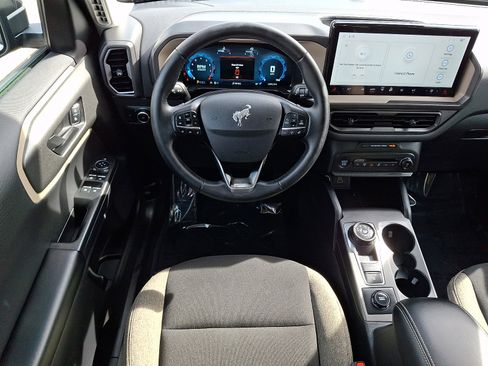 Used 2025 Ford Bronco Sport Big Bend w/ Convenience Package image 11