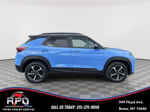 Used 2021 Chevrolet TrailBlazer ACTIV w/ Technology Package AWD/4WD image 6