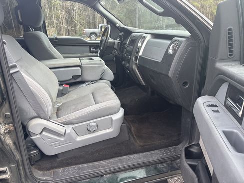 Used 2014 Ford F150 XLT w/ Equipment Group 302A Luxury image 17