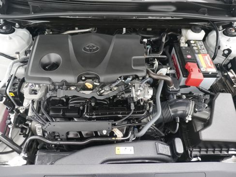 Used 2023 Toyota Camry SE FWD image 29