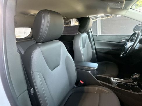 Used 2024 Buick Encore GX Preferred FWD image 27