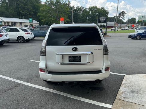Used 2020 Lexus GX 460 Luxury w/ Off Road Package AWD/4WD image 5