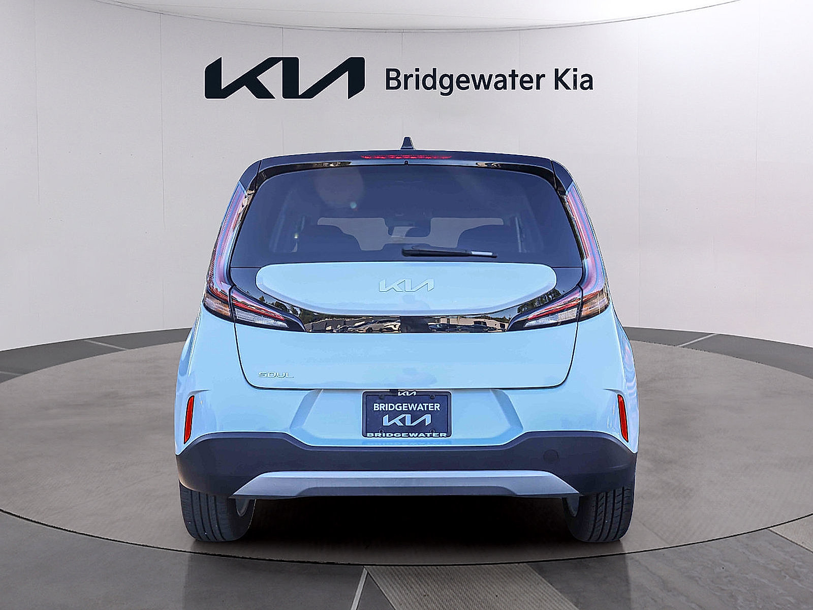 Certified 2025 Kia Soul LX w/ LX Technology Package FWD image 5