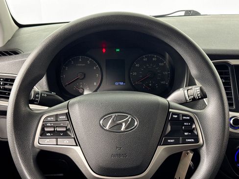 Used 2019 Hyundai Accent SE image 23