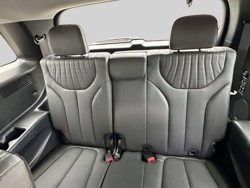Used 2024 Hyundai Palisade Limited AWD/4WD image 15