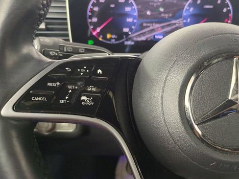 Used 2024 Mercedes-Benz GLE 350 4MATIC w/ Driver Assistance Package image 32